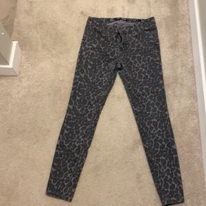 Pattern jeans